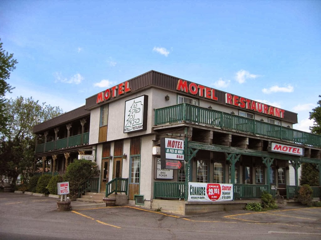 Motel Au Pied Du Nord | 2222 Boulevard du Curé-Labelle, Saint-Jérôme, QC J7Y 1T5, Canada | Phone: (450) 431-0519