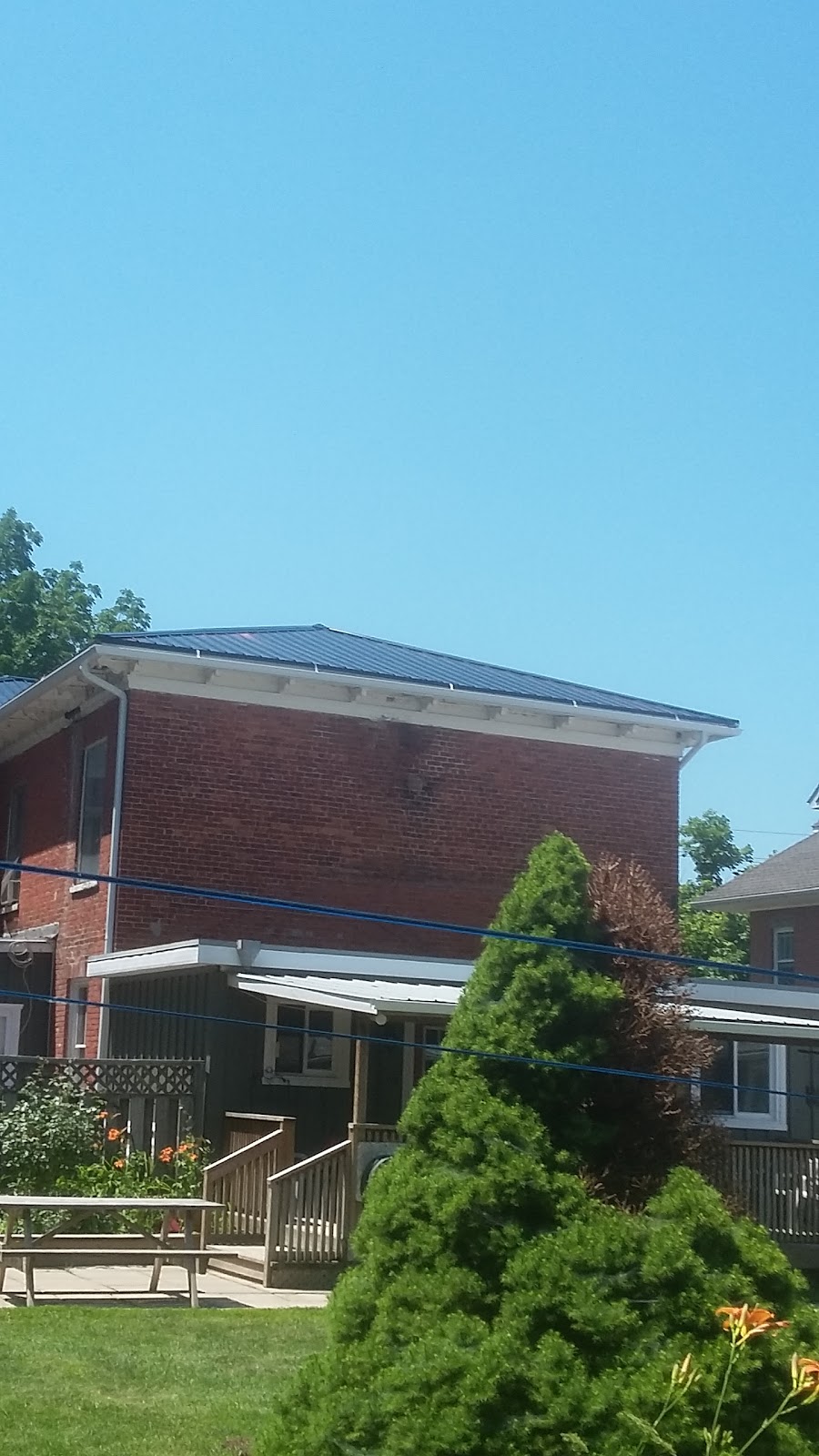 Impressive Roofing | 9 Cherry St, Otterville, ON N0J 1R0, Canada | Phone: (519) 879-7044