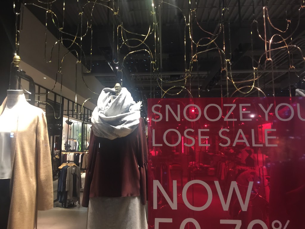 Aritzia | 644 Park Royal N, West Vancouver, BC V7T 1H9, Canada | Phone: (604) 926-7666