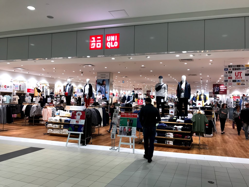 UNIQLO Upper Canada | 17600 Yonge St, Newmarket, ON L3Y 4Z1, Canada | Phone: (289) 803-0358