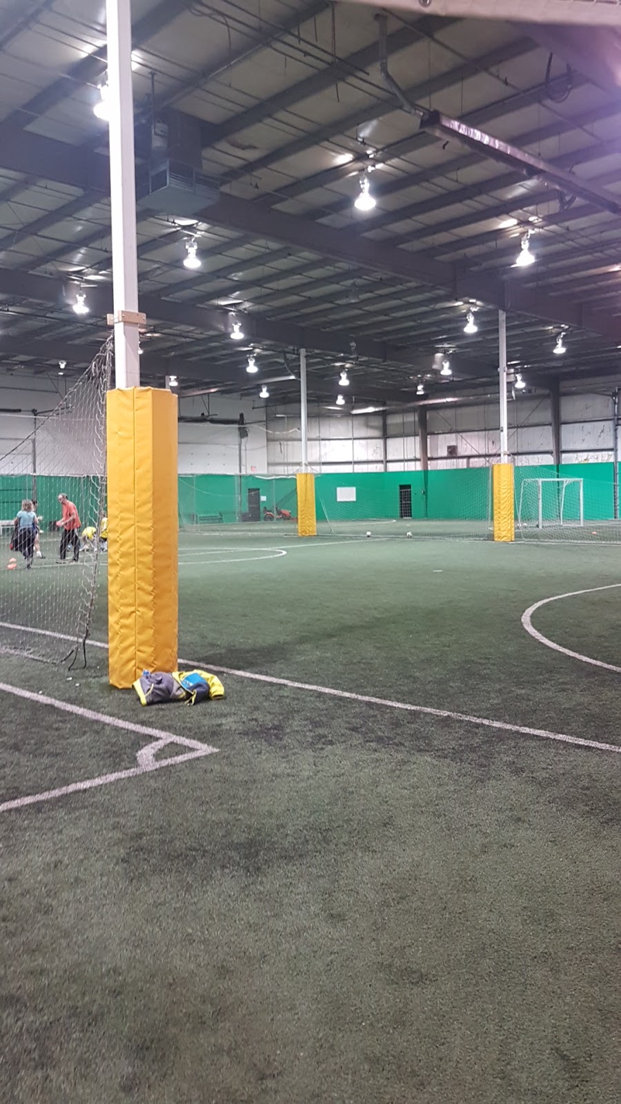 Foothills Soccer Skills Centre | 3916 56 Ave SE, Calgary, AB T2C 2B5, Canada | Phone: (403) 225-9388