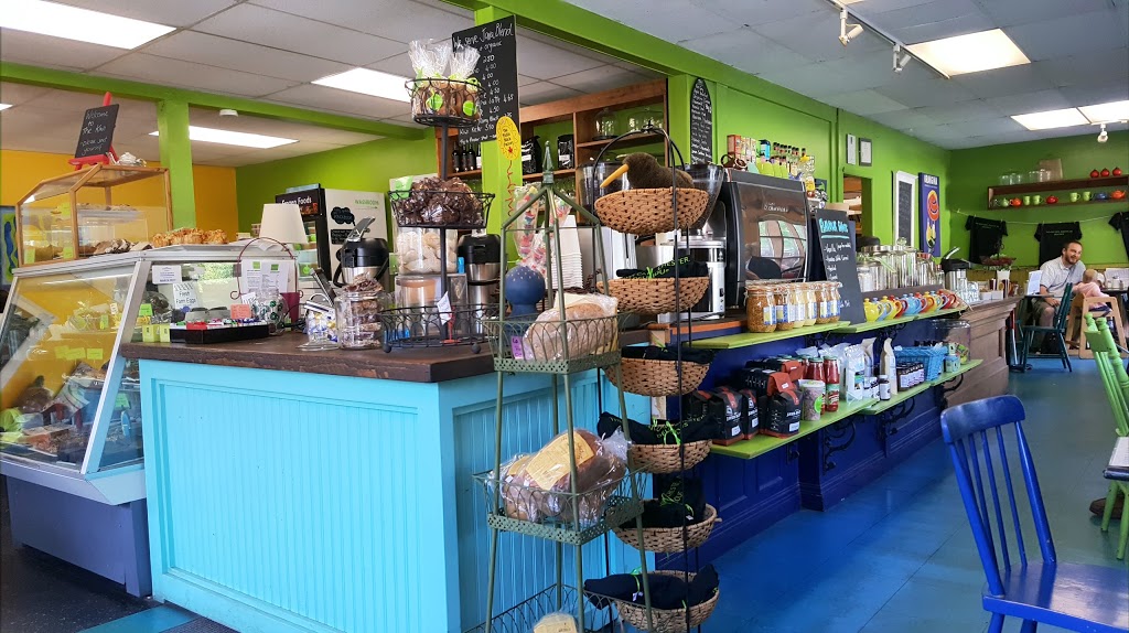 The Kiwi Cafe | 19 Pleasant St, Chester, NS B0J 1J0, Canada | Phone: (902) 275-1492