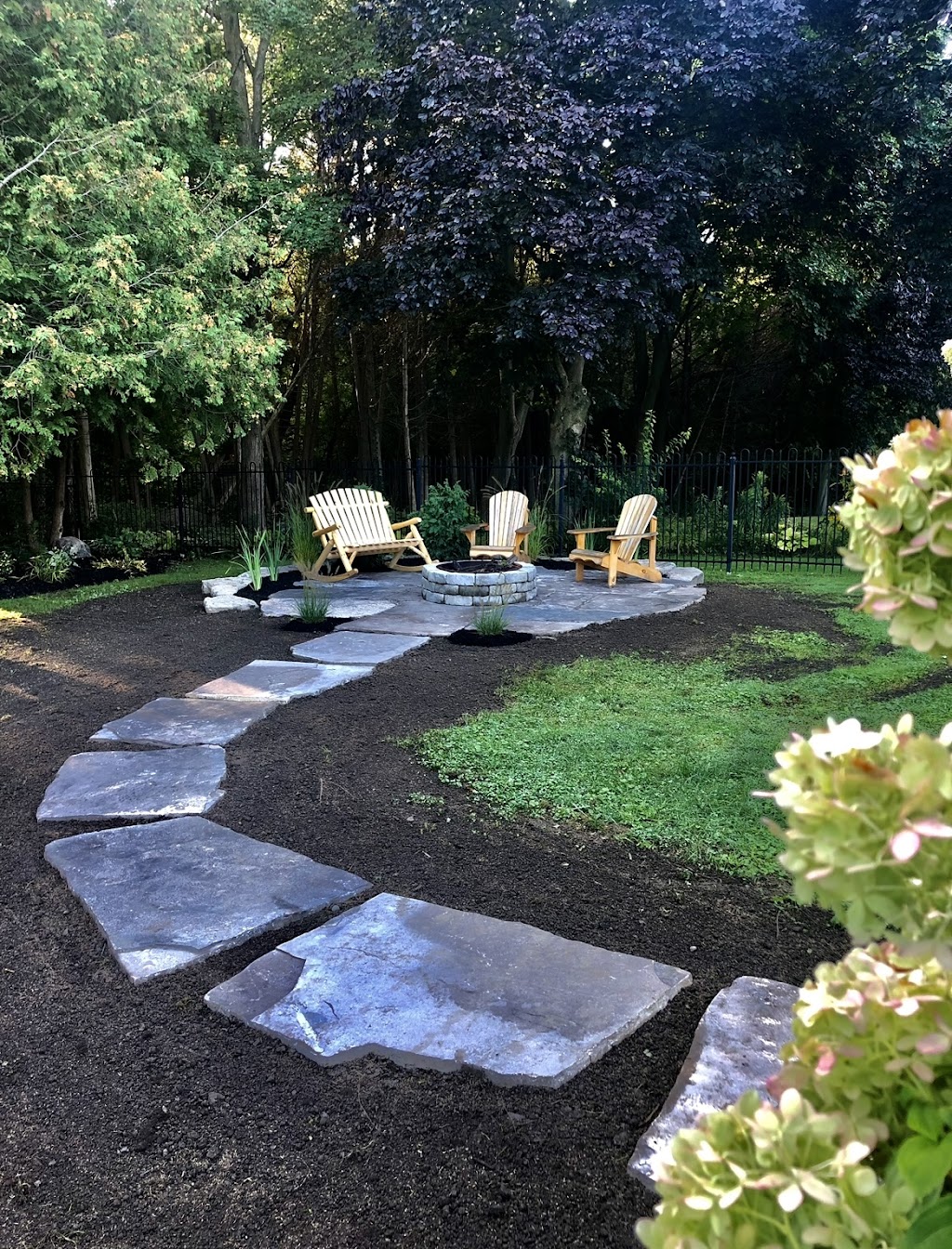 AlPonte Landscaping | Hancock Rd, Courtice, ON L1E 2M2, Canada | Phone: (647) 621-2502