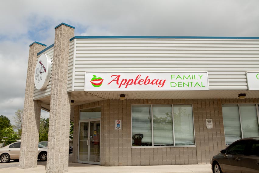 Applebay Family Dental | 6874 Kalar Rd #2, Niagara Falls, ON L2H 2T3, Canada | Phone: (905) 357-7700