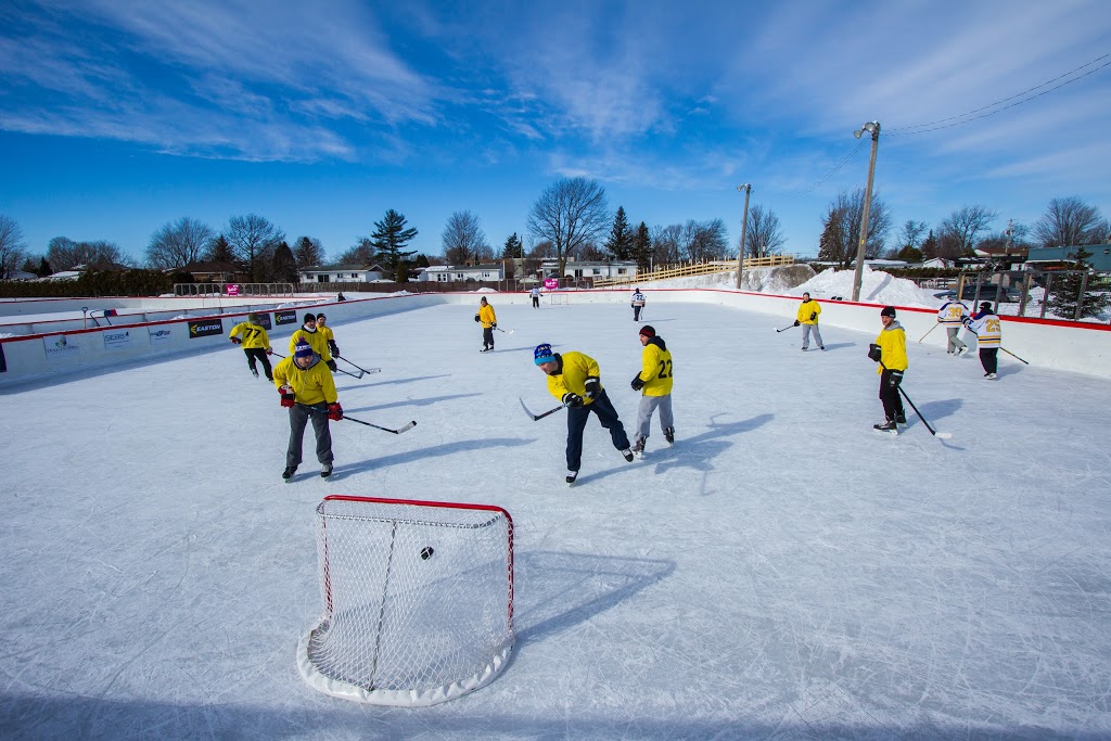 Town of Île-Perrot - Michel Martin Park | 110 Boulevard Perrot, LÎle-Perrot, QC J7V 3G1, Canada | Phone: (514) 453-1751