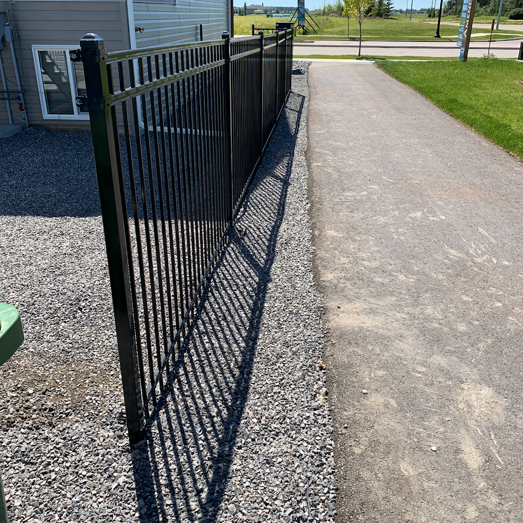 Central Alberta Fencing Inc. | 8800 Venture Ave SE Unit# 2168, Calgary, AB T3S 0A2, Canada | Phone: (403) 354-5484