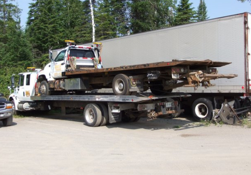 Best Towing - 24h Emergency Towing | 458 ON-11 #17, Nipigon, ON P0T 2J0, Canada | Phone: (807) 887-1122