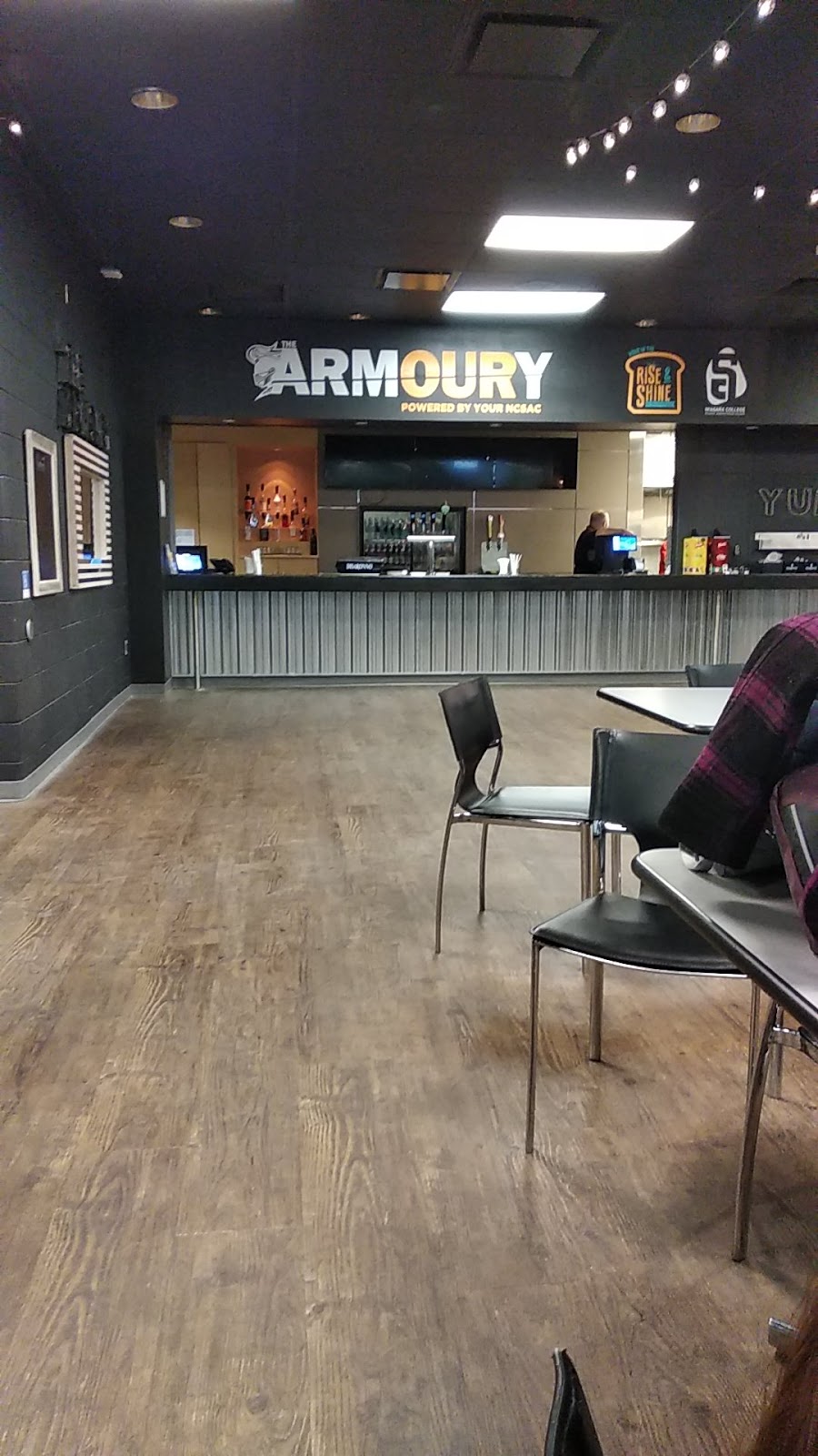 The Armoury | 135 Taylor Rd, Niagara-on-the-Lake, ON L0S 1J0, Canada | Phone: (905) 641-2252