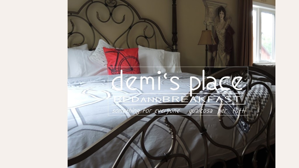 demis place Bed and Breakfast | 125 Centre St, Niagara-on-the-Lake, ON L0S 1J0, Canada | Phone: (289) 868-9187