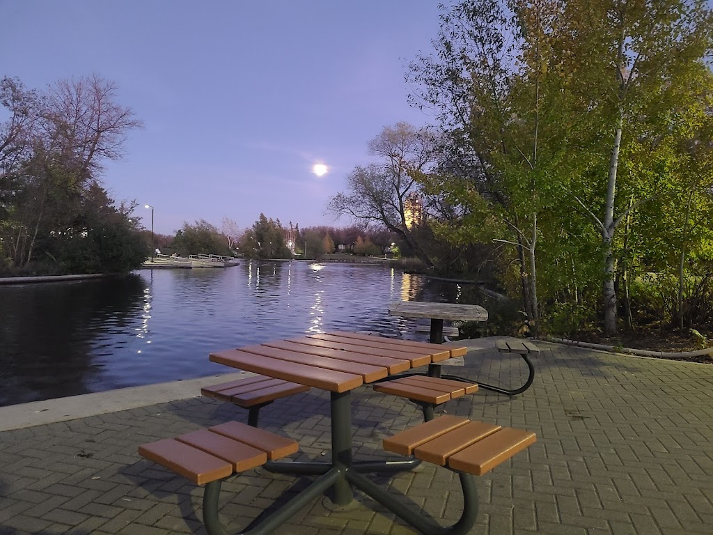 Assiniboine Park Duck Pond Shelter | Assiniboine Park, Winnipeg, MB R3P 2N8, Canada | Phone: (204) 927-6000