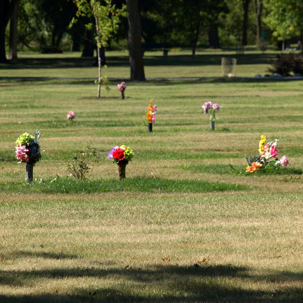 St.Vital Cemetery | 236 River Rd, Winnipeg, MB R2M 5G6, Canada