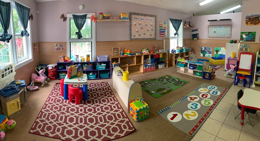 Kids Love Daycare and Montessori | 38 Payzac Ave, Scarborough, ON M1E 2W7, Canada | Phone: (416) 281-9208