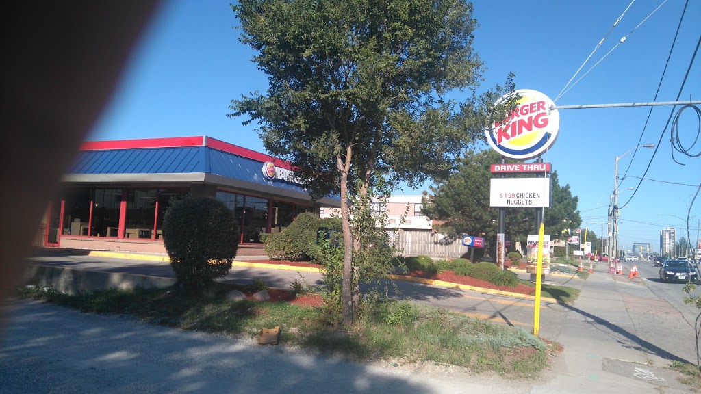 Burger King | 1560 The Queensway, Etobicoke, ON M8Z 1T5, Canada | Phone: (416) 201-8239