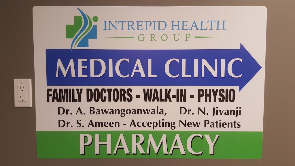 Whole Health Pharmacy Cooksville | 250 Dundas St W Unit 106, Mississauga, ON L5B 1J2, Canada | Phone: (905) 275-2273