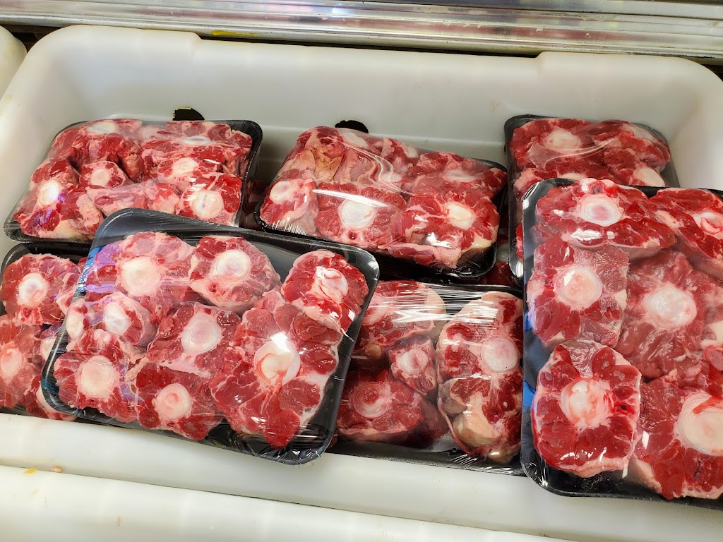 Supreme Meat Supplies Ltd 盛行肉食 | 1725 MacDonald Ave, Burnaby, BC V5C 4P3, Canada | Phone: (604) 299-0541