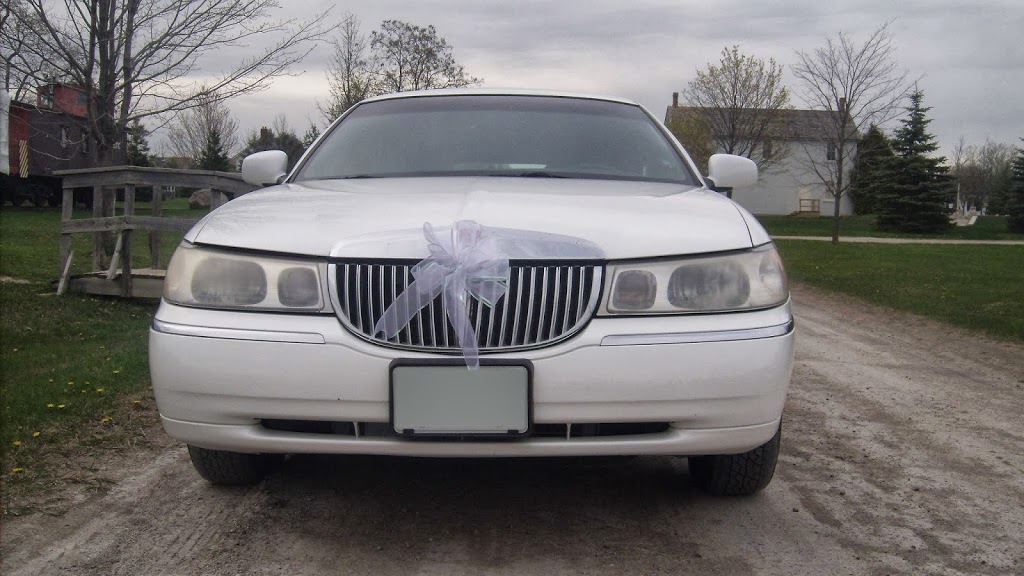 A to B Limo Service Burlington | 1834 Hobson Dr, Burlington, ON L7L 6L7, Canada | Phone: (416) 881-5638