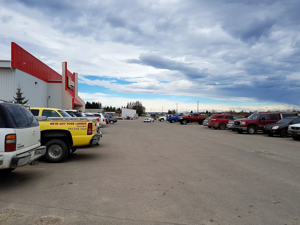 Sundre Home Hardware Building Centre | Hwy 584 West, Sundre, AB T0M 1X0, Canada | Phone: (403) 638-3508