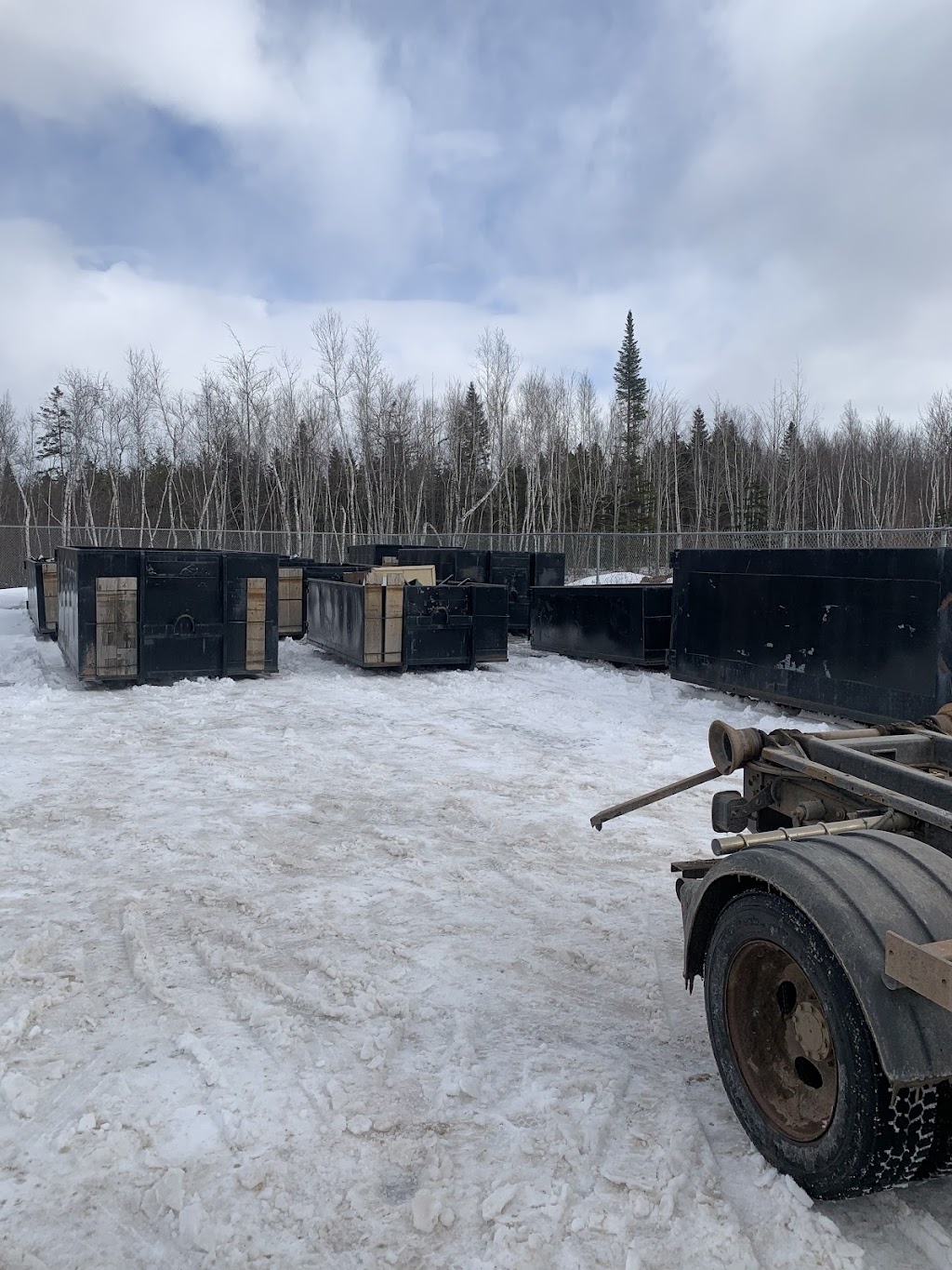 Maritime Dumpster | 9 Zack Rd, Berry Mills, NB E1G 3S2, Canada | Phone: (506) 588-5865