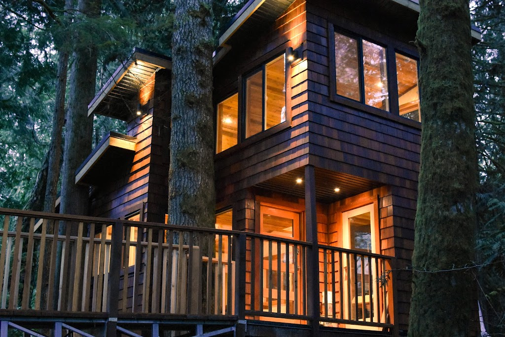 East Sooke Treehouse | 6601 East Sooke Road, Sooke, BC V9Z 1A5, Canada | Phone: (250) 686-5652