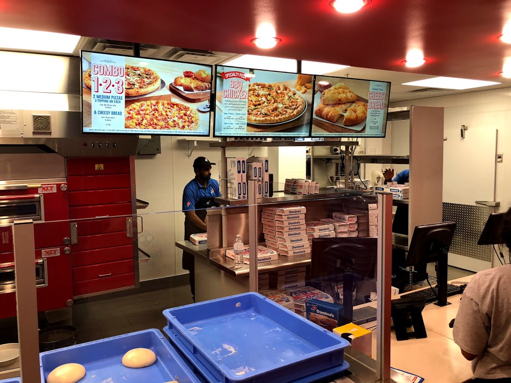 Dominos Pizza | 789 Markham Rd, Scarborough, ON M1H 2Y1, Canada | Phone: (416) 289-3636