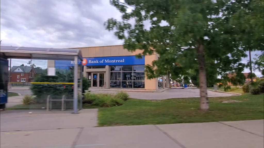 BMO Bank of Montreal | 1074 King St E, Kitchener, ON N2G 2N2, Canada | Phone: (519) 885-9262