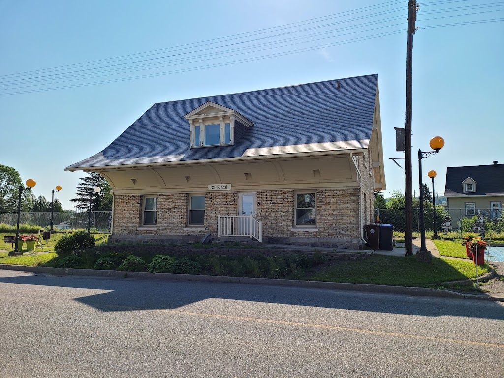 Gare de Saint-Pascal | 536 Av. de la Gare, Saint-Pascal, QC G0L 3Y0, Canada | Phone: (418) 308-1010