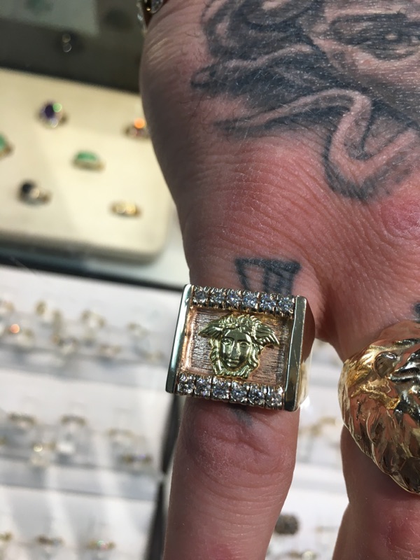 Todays Jewellers | 142 Park Ave, Mount Pearl, NL A1N 1K5, Canada | Phone: (709) 364-5280
