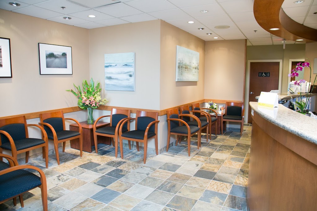 Dundarave Dental - Dr. Tina Dhillon | 2461 Bellevue Ave, West Vancouver, BC V7V 1E1, Canada | Phone: (604) 922-0144