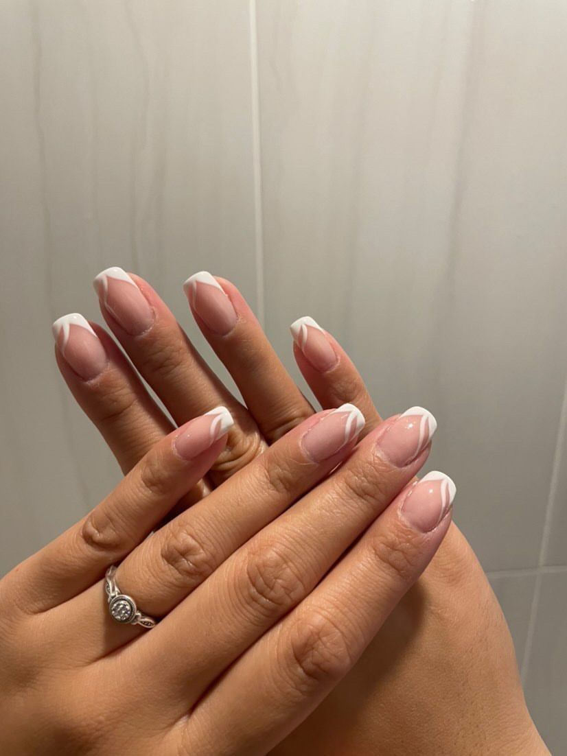 Q Nails Salon | 2914 Sheppard Ave E, Scarborough, ON M1T 3J4, Canada | Phone: (416) 497-9602