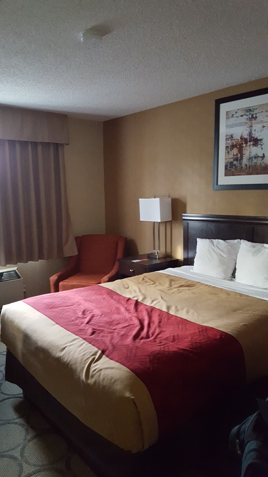 Econo Lodge Hotel Taber | 5302 46 Ave, Taber, AB T1G 2A8, Canada | Phone: (403) 223-8911
