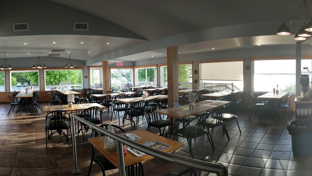 Restaurant Au Gueuleton | 4320 Route Marie Victorin, Contrecoeur, QC J0L 1C0, Canada | Phone: (450) 587-5686