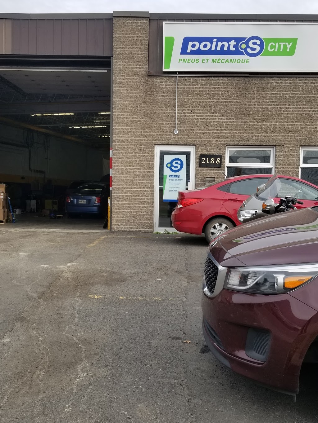 Point S - Garage Longueuil | 2188 de la, Rue de la Métropole, Longueuil, QC J4G 1R5, Canada | Phone: (514) 814-8988