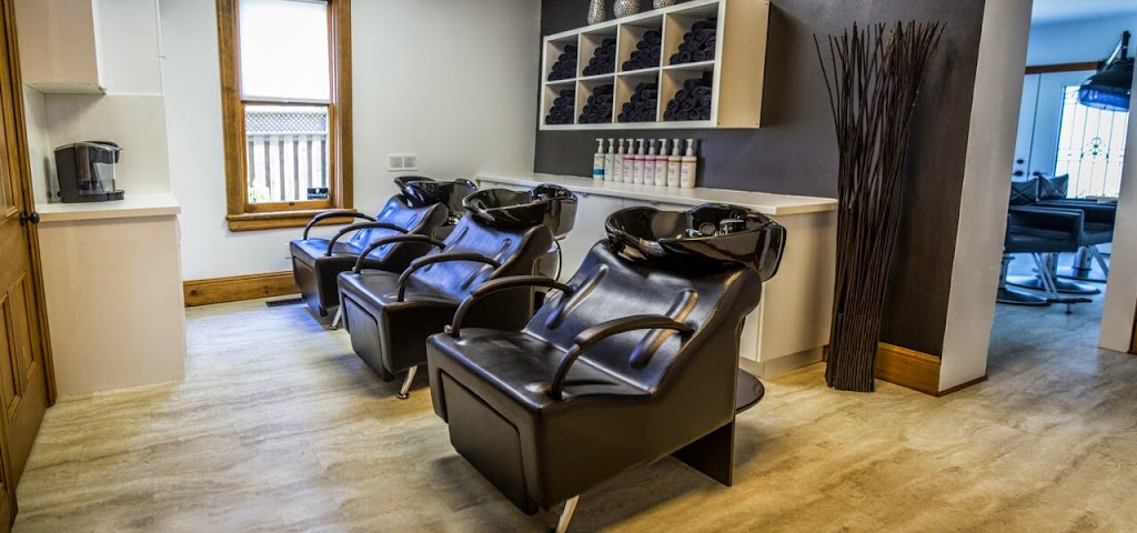 Salon Rx | 213 Bayfield St, Barrie, ON L4M 3B4, Canada | Phone: (705) 739-4044