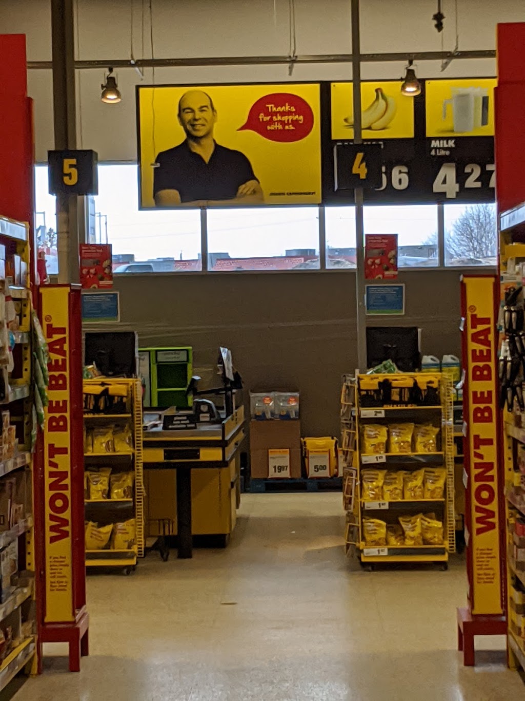 Shawns No Frills | 1020 Dawson Rd, Thunder Bay, ON P7B 1K6, Canada | Phone: (866) 987-6453