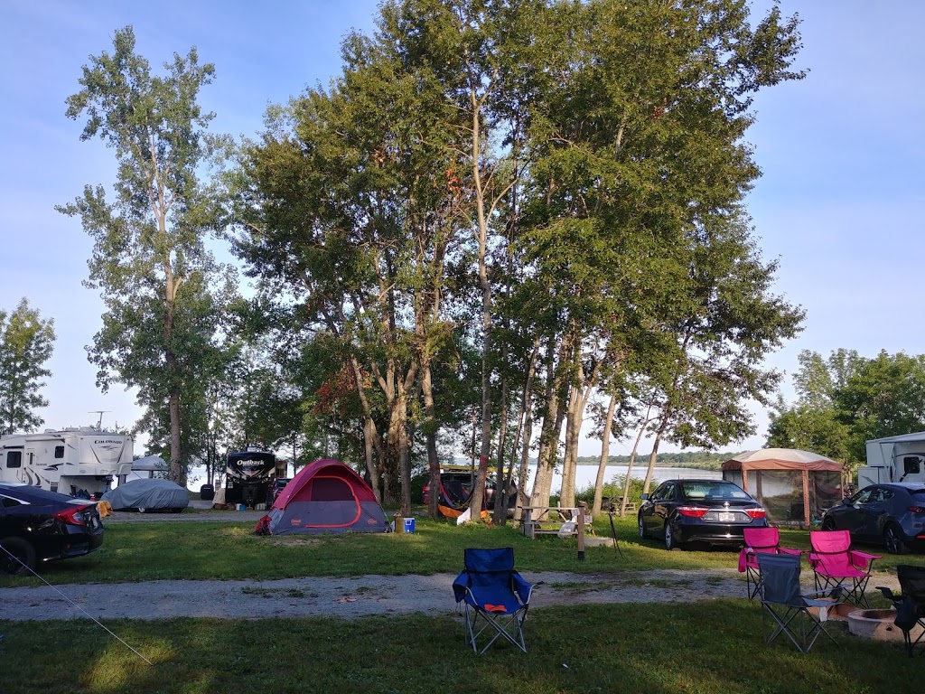 Camping municipal du Parc Carillon | Rue du Plein Air, Saint-André-dArgenteuil, QC J0V 1X0, Canada | Phone: (450) 537-1919