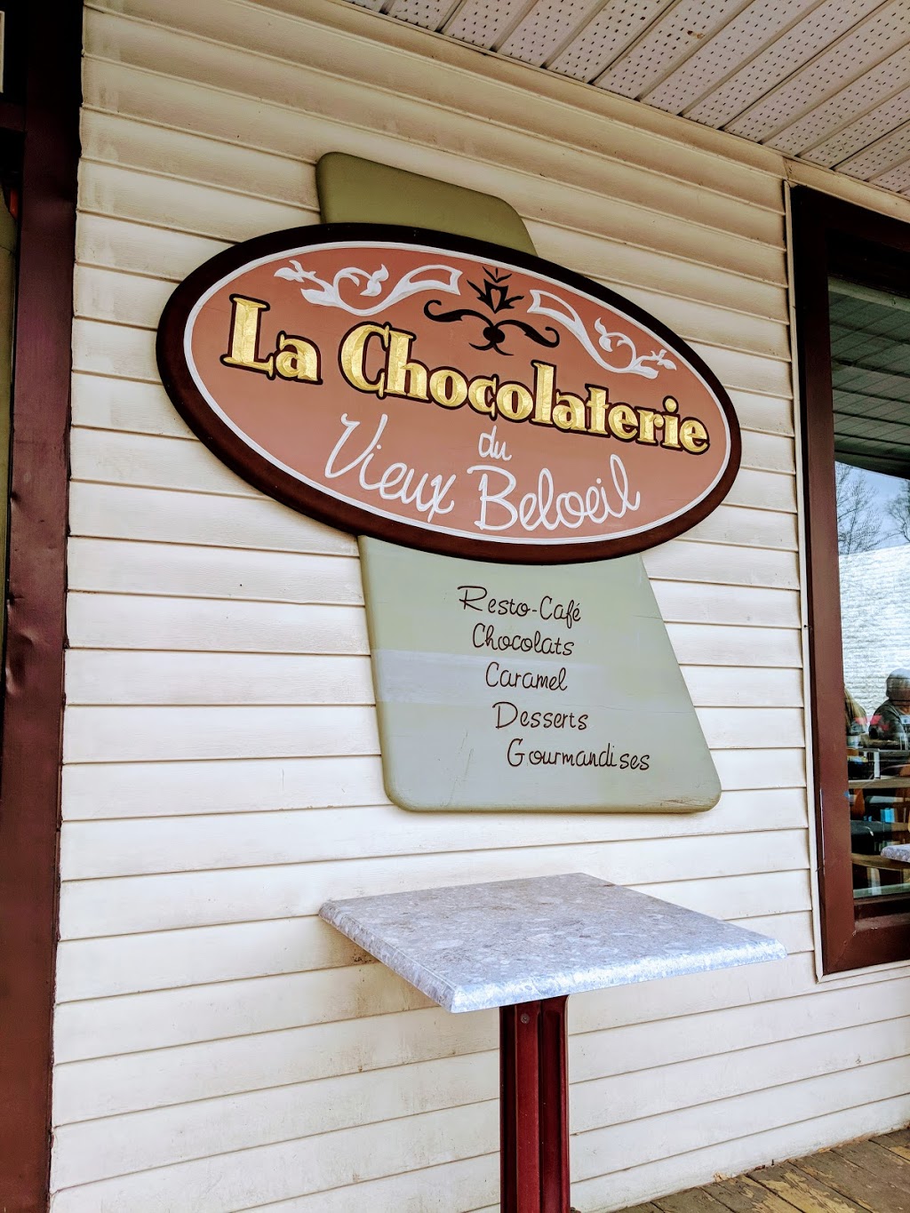 La Chocolaterie du Vieux-Beloeil | 960 Rue Laurier, Beloeil, QC J3G 4K9, Canada | Phone: (450) 446-4100