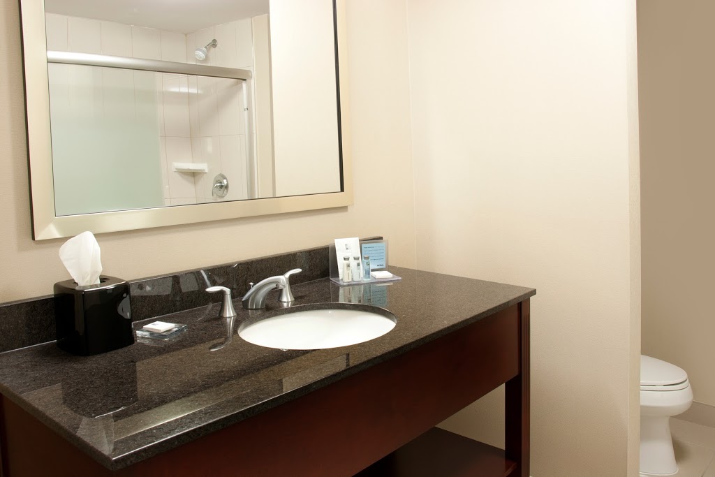 Hampton Inn by Hilton Brampton Toronto | 8710 The Gore Rd, Brampton, ON L6P 0B1, Canada | Phone: (905) 488-4888