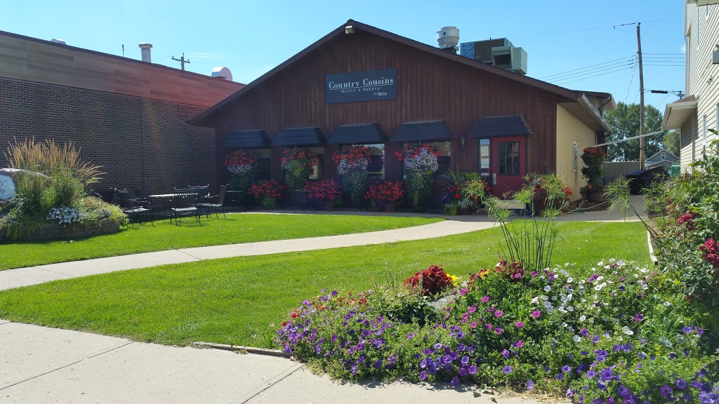 Country Cousins Bistro & Bakery | 110 1 St NE, Linden, AB T0M 1J0, Canada | Phone: (403) 546-4444