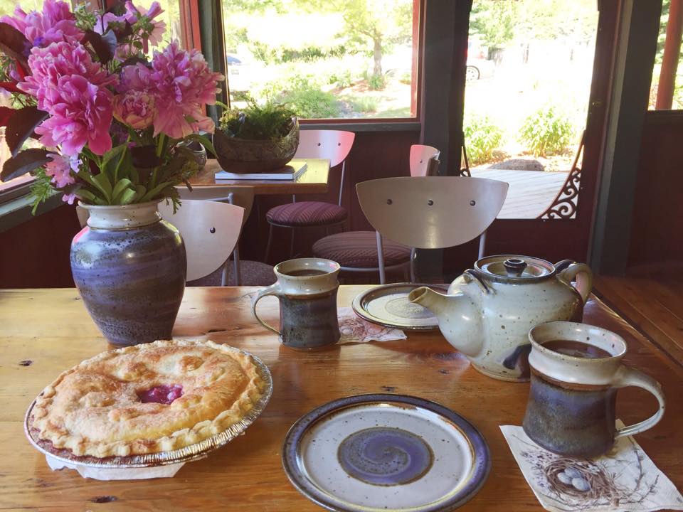 Farmhouse Pottery | 307114 Hockley Rd, Mono, ON L9W 6N6, Canada | Phone: (519) 941-6654