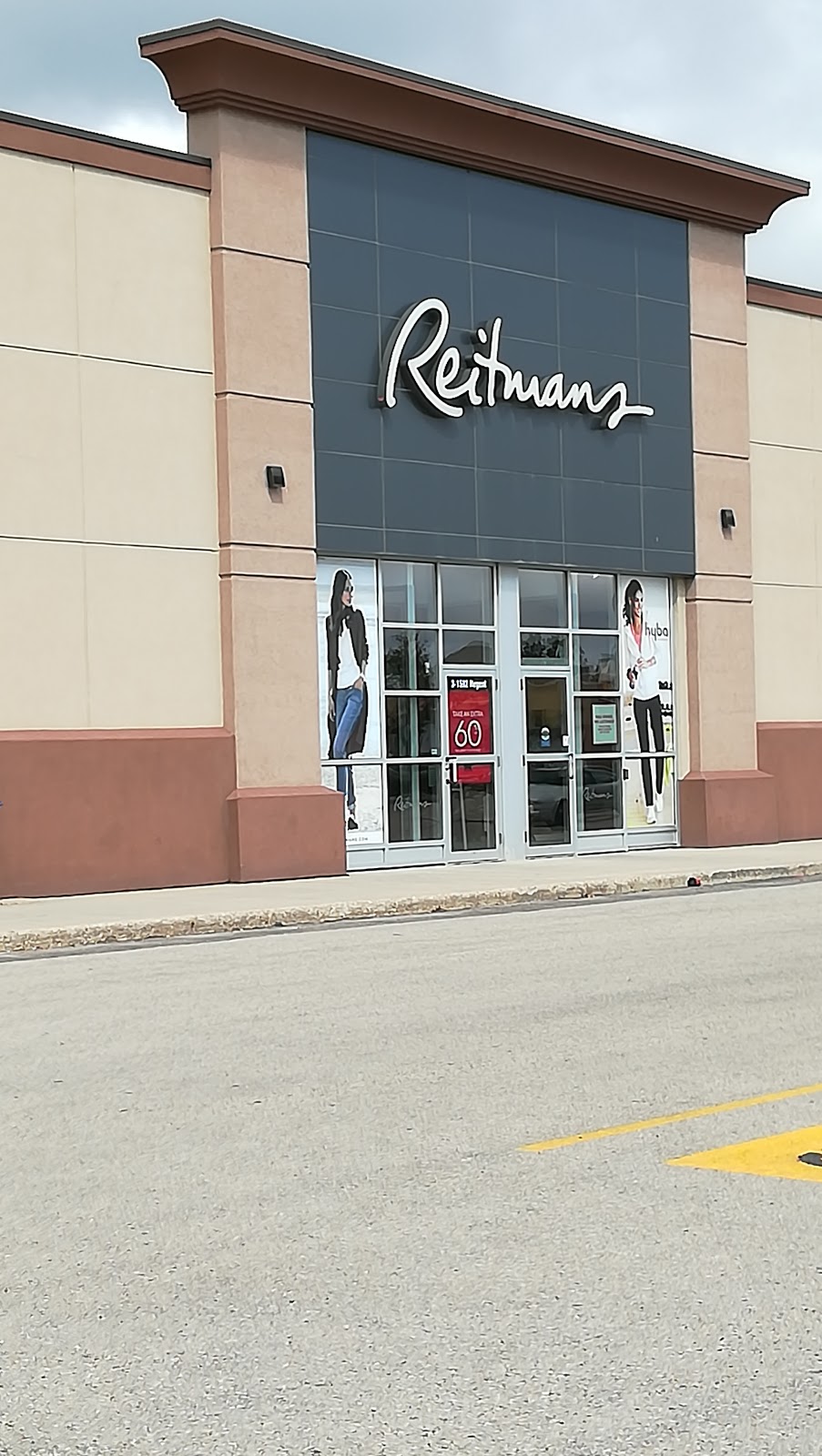 Reitmans | 1592 Regent Ave W, Winnipeg, MB R2C 3B4, Canada | Phone: (204) 668-5683