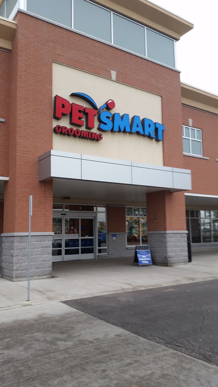 PetSmart | 1210 Castlemore Ave, Markham, ON L6E 0H7, Canada | Phone: (905) 209-8078