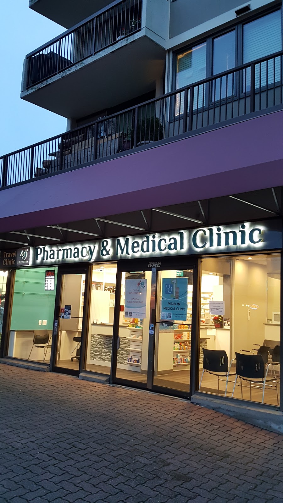 49th Parallel Walk-In Medical Clinic | 15229 Russell Ave, White Rock, BC V4B 5C3, Canada | Phone: (604) 385-1501