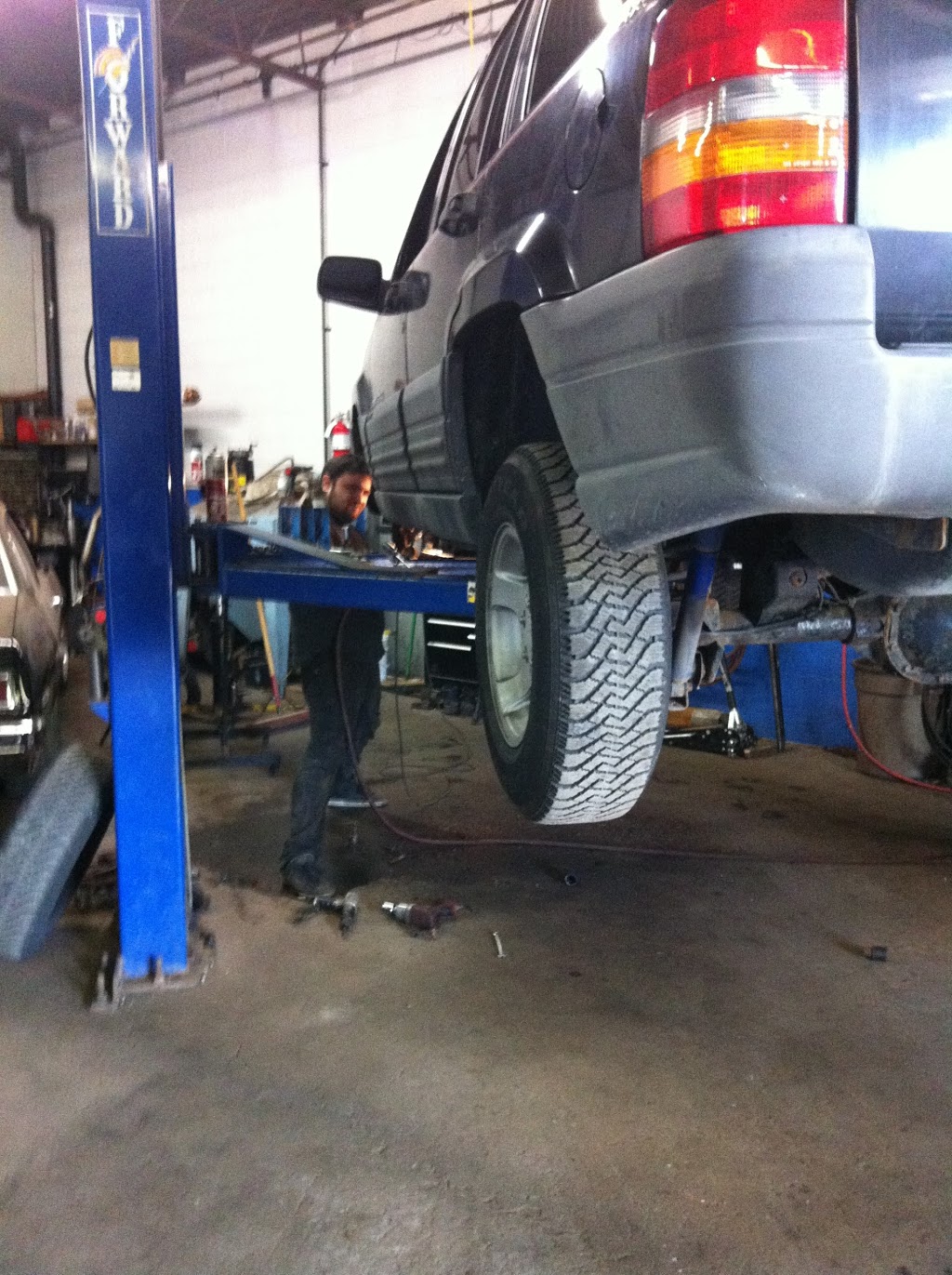 Total Auto Repair | 69 Eastchester Ave, St. Catharines, ON L2P 2Y6, Canada | Phone: (905) 682-3928