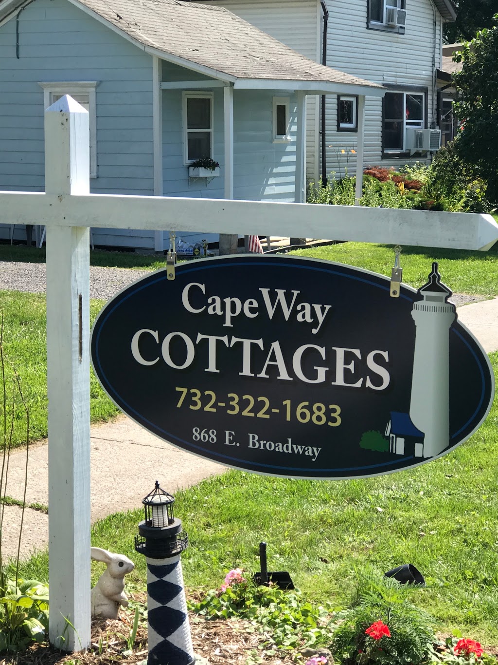 Capeway Cottages | 868 E Broadway St, Cape Vincent, NY 13618, USA | Phone: (732) 322-1683