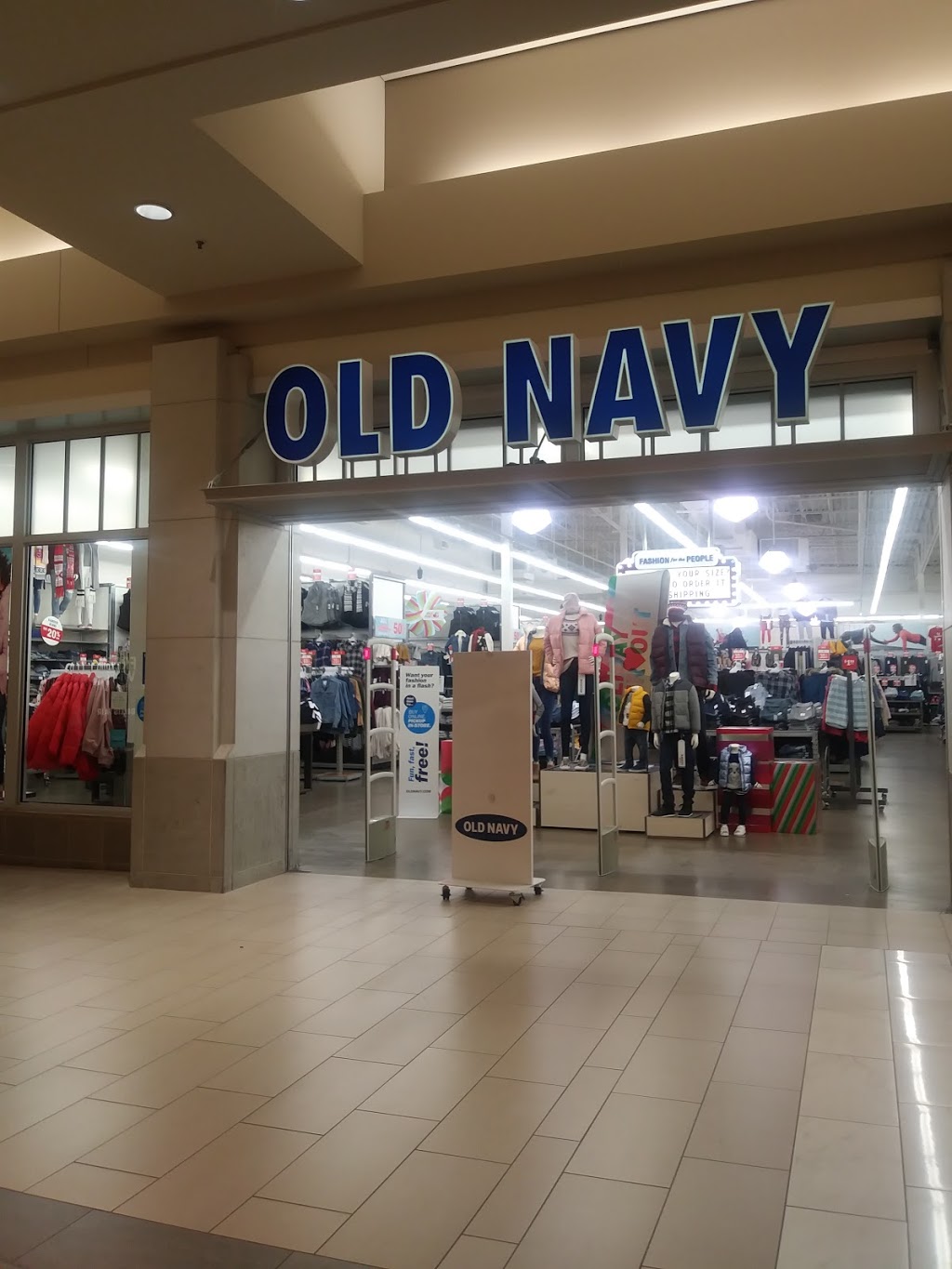 Old Navy | 1 Bellis Fair Pkwy SUITE 302, Bellingham, WA 98226, USA | Phone: (360) 676-6606