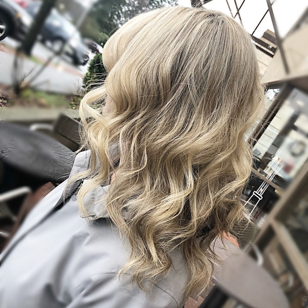 Jessie Palmer Hair | 1859 Marine Dr, West Vancouver, BC V7V 1J7, Canada | Phone: (604) 868-5402