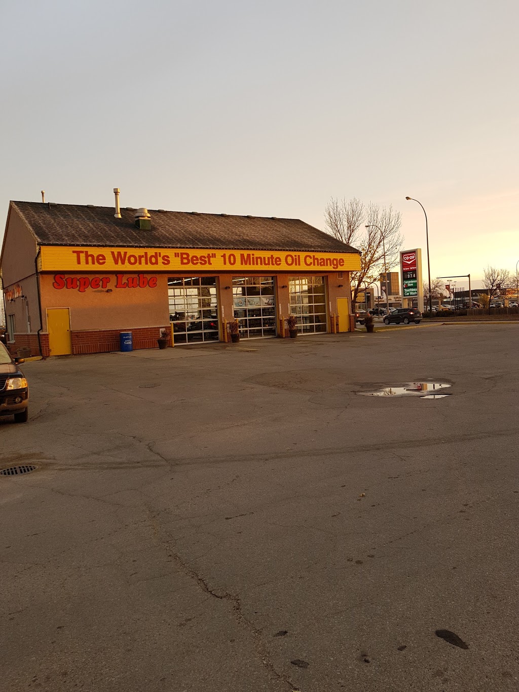 Super Auto Centres | 1400 Regent Ave W, Winnipeg, MB R2C 3A8, Canada | Phone: (204) 663-0010