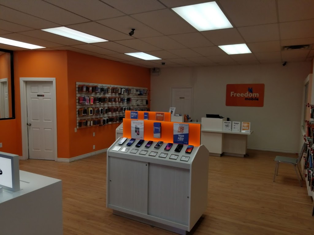 Freedom Mobile | 371 Wellington Rd, London, ON N6C 4P9, Canada | Phone: (519) 266-2610