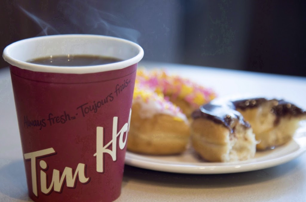 Tim Hortons | 2755 Riverside Dr, Ottawa, ON K1A 0B1, Canada | Phone: (613) 247-0101