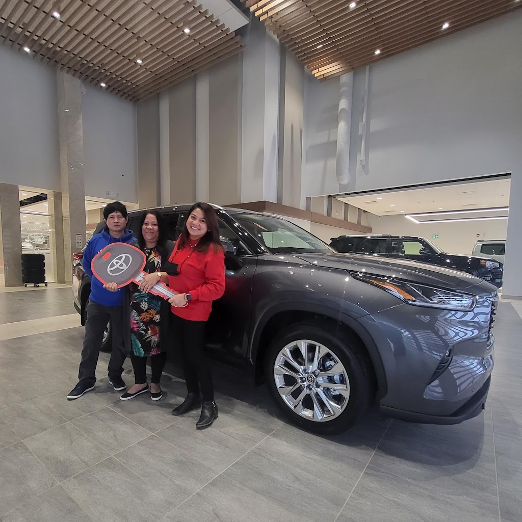 Desiree of FilipinoDrives | 10220 170 St NW, Edmonton, AB T5S 1N9, Canada | Phone: (587) 930-8030